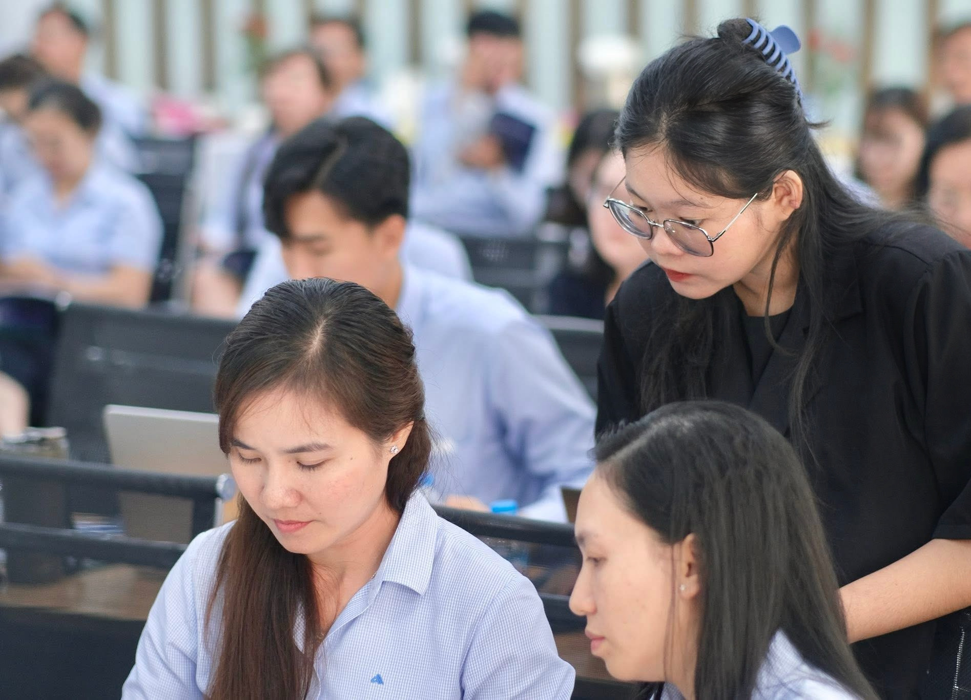 Đào Tạo AI Cho Doanh Nghiệp Hạ Tầng | Sonadezi