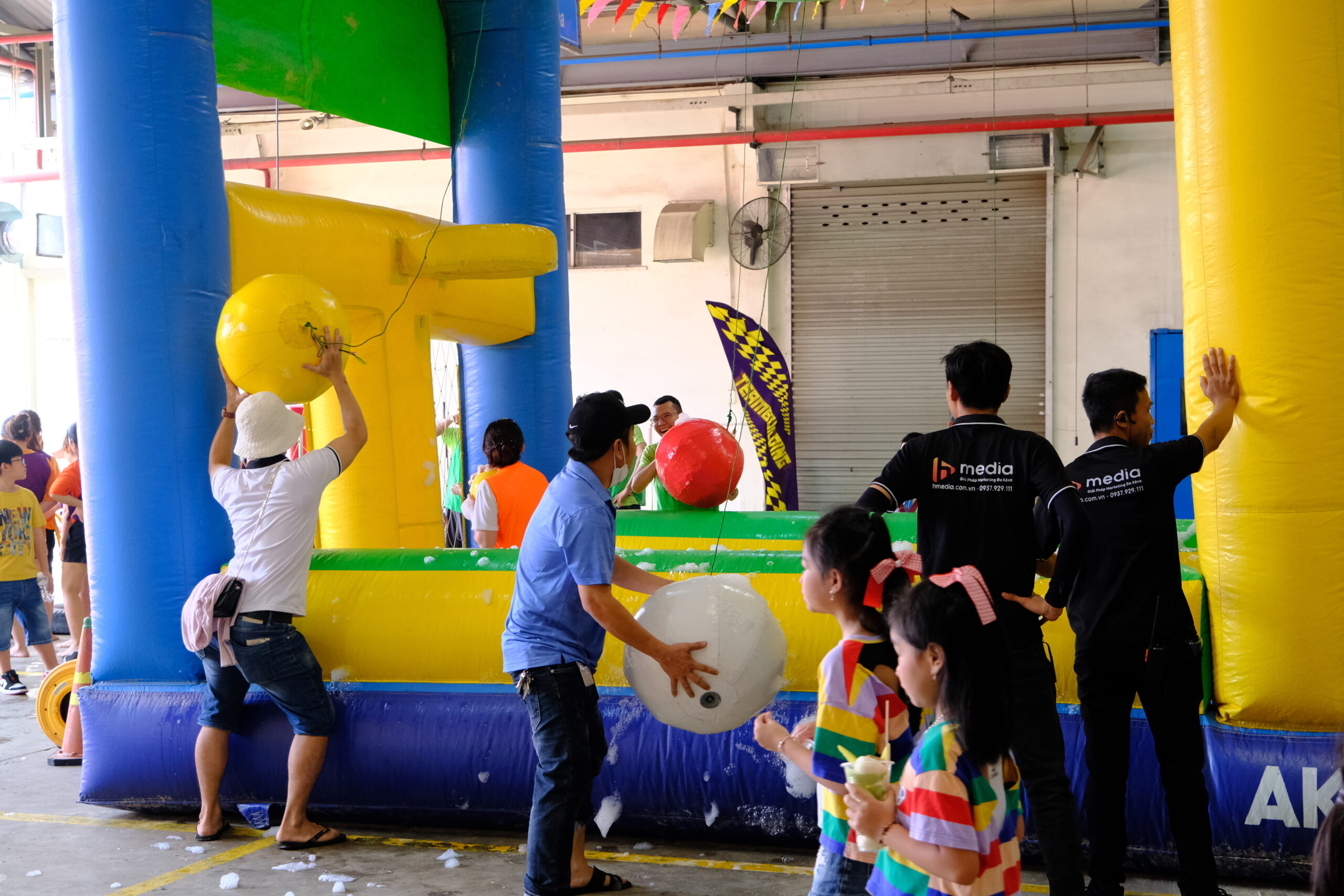 Tổ chức teambuilding 1000 người Mitsuba Việt Nam